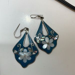 Alpaca Mexico silver turquoise dangle earrings